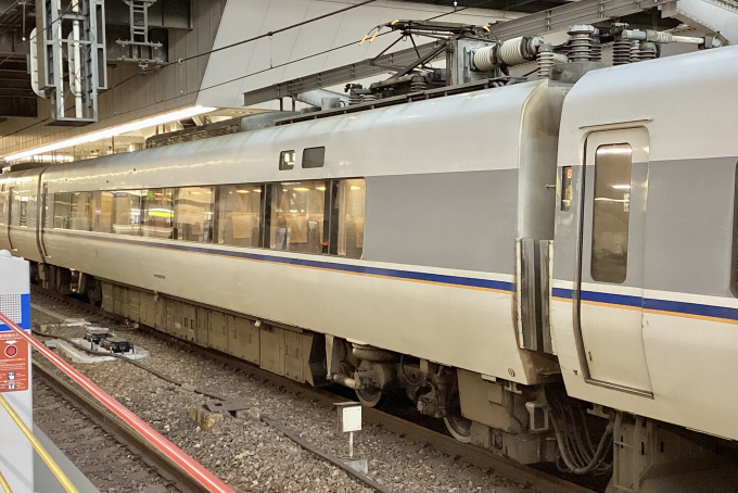 JR西日本 サハ680-13 (681系) 車両ガイド | レイルラボ(RailLab)