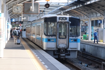 JR四国7000系電車 鉄道フォト・写真 by hiroshiさん ：2021年10月30日10時ごろ
