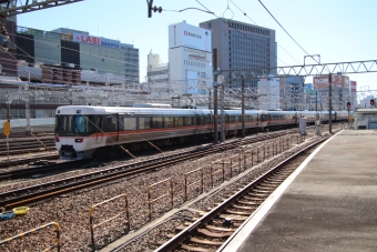 JR東海 しなの(特急) 鉄道フォト・写真 by hiroshiさん 名古屋駅 (あおなみ線)：2022年10月20日09時ごろ