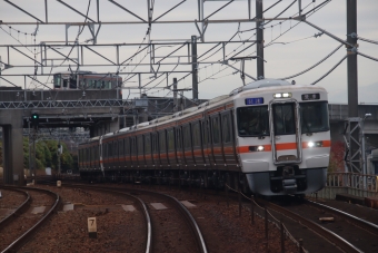JR東海313系電車 鉄道フォト・写真 by hiroshiさん 枇杷島駅 (JR)：2022年11月28日09時ごろ