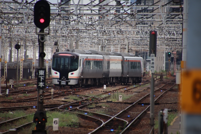 JR東海HC85系 鉄道フォト・写真 by hiroshiさん 名古屋駅 (JR)：2023年09月27日09時ごろ