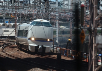 JR西日本 サンダーバード(特急) 鉄道フォト・写真 by hiroshiさん 大阪駅：2024年05月29日11時ごろ