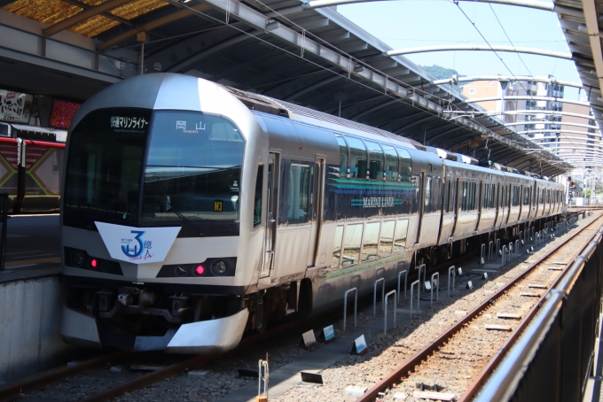 鉄道フォト・写真：JR四国  マリンライナー 高松駅 (香川県) 鉄道フォト・写真 by hiroshiさん - 撮影日 2024/07/06 09:44