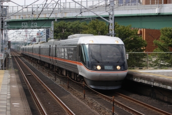 JR東海 特急　しなの 鉄道フォト・写真 by hiroshiさん 鶴舞駅 (JR)：2020年09月16日11時ごろ