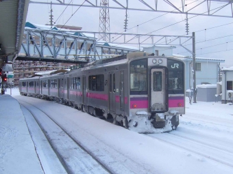 JR東日本 クモハ701形 クモハ701-1 鉄道フォト・写真 by 総武本線沿線のアラフォーさん 青森駅 (JR)：2011年12月18日15時ごろ