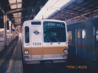 7130F 鉄道フォト・写真
