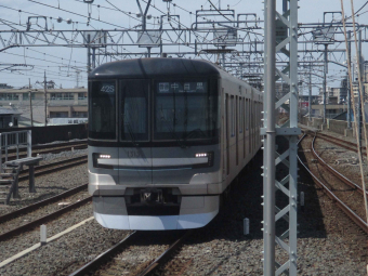 東京メトロ 13135 (東京メトロ13000系) 車両ガイド | レイルラボ