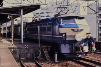 国鉄EF66形電気機関車 EF66-39 鉄道フォト・写真 by UNASUNAさん 下関駅：1986年03月12日09時ごろ