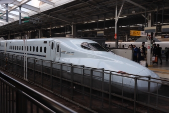 JR西日本 782形(M`c) 782-7016 鉄道フォト・写真 by フレッシュマリオさん 新大阪駅 (JR)：2021年12月30日11時ごろ