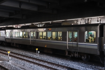 JR四国 5200形(T) 5204 鉄道フォト・写真 by フレッシュマリオさん 岡山駅：2021年12月31日14時ごろ