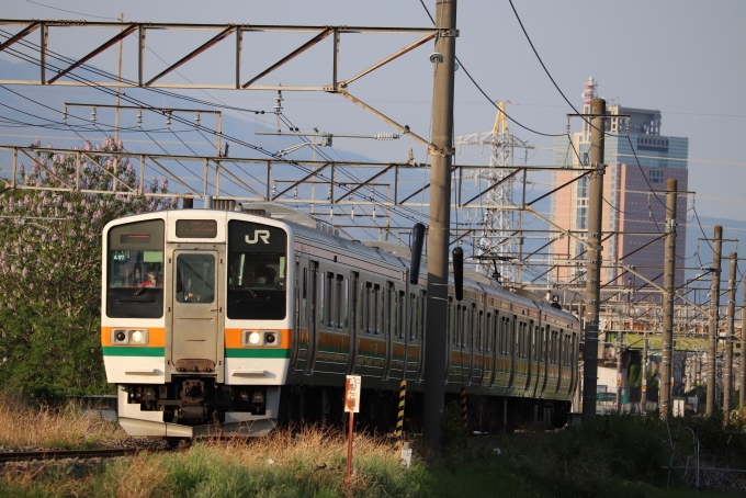 鉄道フォト・写真：JR東日本 国鉄211系電車 クハ210-3057 新前橋駅 鉄道フォト・写真 by フレッシュマリオさん - 撮影日 2022/05/04 17:08