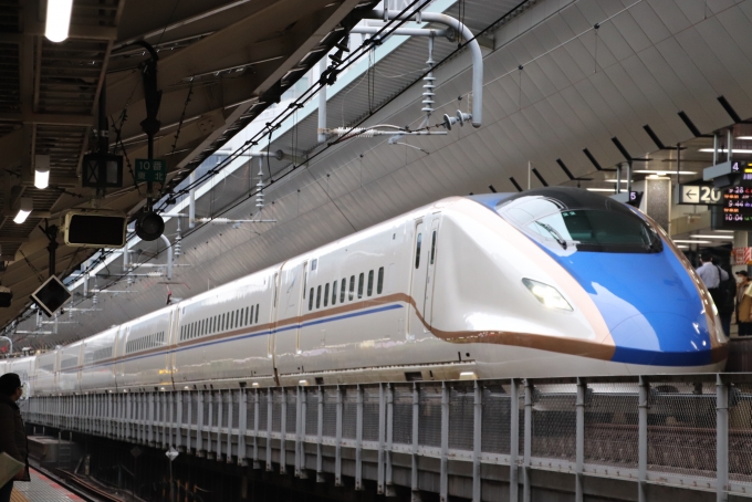 Jr東日本 E7・w7系新幹線電車 はくたか E723 22 東京駅 Jr 鉄道フォト・写真 By フレッシュマリオさん レイルラボ