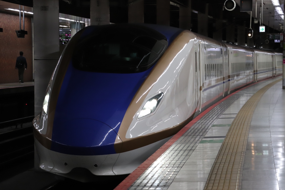 Jr東日本 E7・w7系新幹線電車 はくたか 上野駅 Jr 鉄道フォト・写真 拡大 By フレッシュマリオさん レイルラボ Raillab