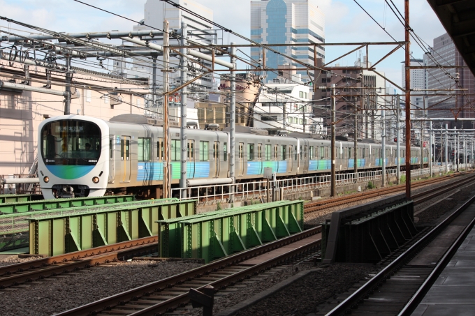 西武鉄道 西武系電車 302 西武新宿駅 鉄道フォト 写真 By フレッシュマリオさん レイルラボ Raillab