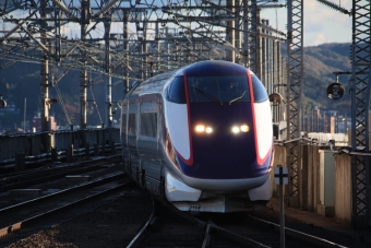 JR東日本 E322形(M2c) つばさ(新幹線) E322-2011 鉄道フォト・写真 by フレッシュマリオさん 福島駅 (福島県|JR)：2015年11月03日15時ごろ