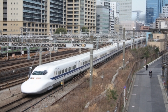 JR西日本 723形(Tc) 723-11 鉄道フォト・写真 by フレッシュマリオさん 田町駅 (東京都)：2015年03月14日13時ごろ