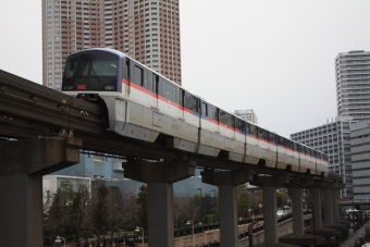 東京モノレール2000形(Tc) 2041 鉄道フォト・写真 by フレッシュマリオさん モノレール浜松町駅：2015年03月14日15時ごろ