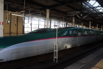 JR東日本 E523形(T1c) E523-26 鉄道フォト・写真 by フレッシュマリオさん 盛岡駅 (JR)：2020年09月21日16時ごろ