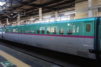 JR東日本 E526形(M2) E526-226 鉄道フォト・写真 by フレッシュマリオさん 盛岡駅 (JR)：2020年09月21日16時ごろ