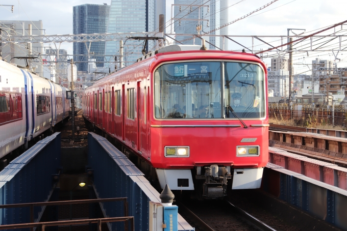 鉄道フォト・写真：名古屋鉄道 名鉄3500系電車 3213 栄生駅 鉄道フォト・写真 by フレッシュマリオさん - 撮影日 2020/01/01 15:15