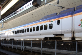 JR東日本 E326形(M2) E326-2011 鉄道フォト・写真 by フレッシュマリオさん 東京駅 (JR)：2018年12月15日09時ごろ