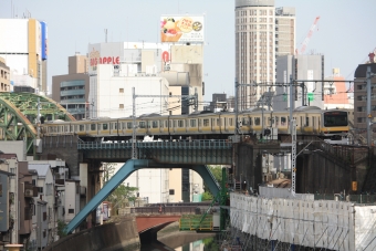 JR東日本E231系電車 鉄道フォト・写真 by フレッシュマリオさん 御茶ノ水駅 (JR)：2016年04月24日14時ごろ