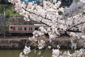 JR東日本E233系電車 鉄道フォト・写真 by フレッシュマリオさん 飯田橋駅 (JR)：2021年03月27日11時ごろ
