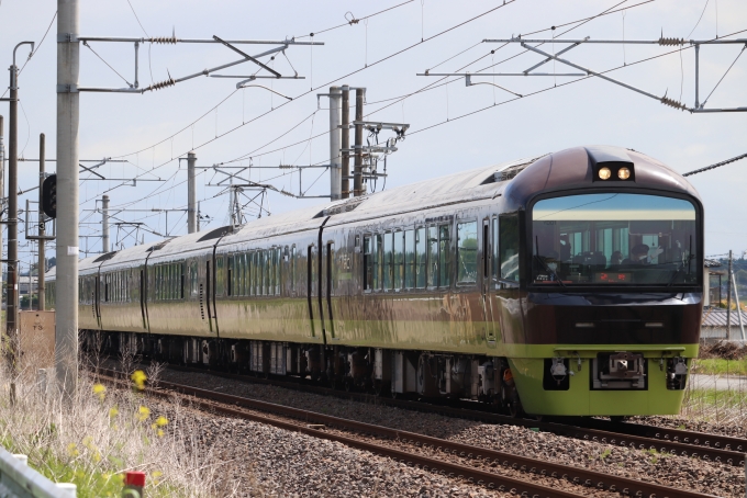 Jr東日本 国鉄485系電車 足利大藤まつり クハ484 703 友部駅 鉄道フォト 写真 By フレッシュマリオさん レイルラボ Raillab