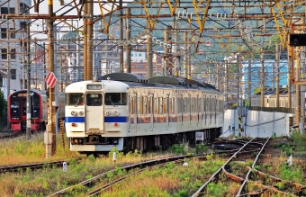 JR九州 クハ411形 クハ411-223 鉄道フォト・写真 by ナカシマさん 門司駅：2022年06月02日18時ごろ