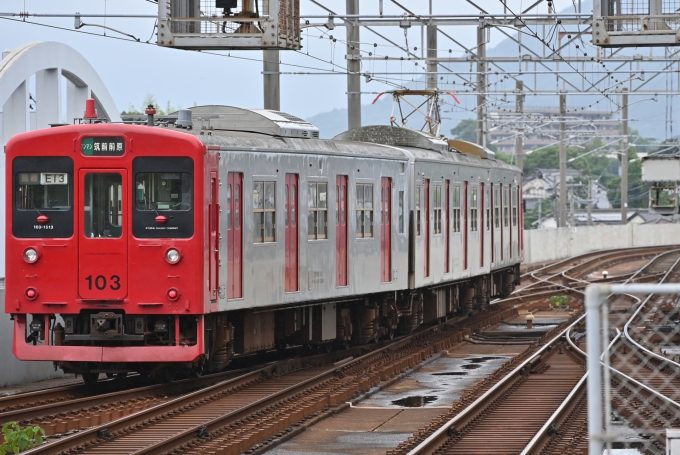 鉄道フォト・写真：JR九州 国鉄103系電車  クハ103-1513 唐津駅 鉄道フォト・写真 by あきひろしさん - 撮影日 2024/06/26 10:45