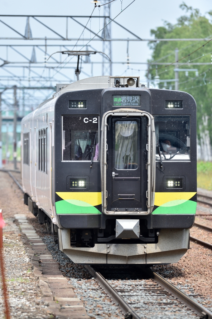 鉄道フォト・写真：JR北海道737系電車  岩見沢駅 鉄道フォト・写真 by あきひろしさん - 撮影日 2024/06/23 12:41