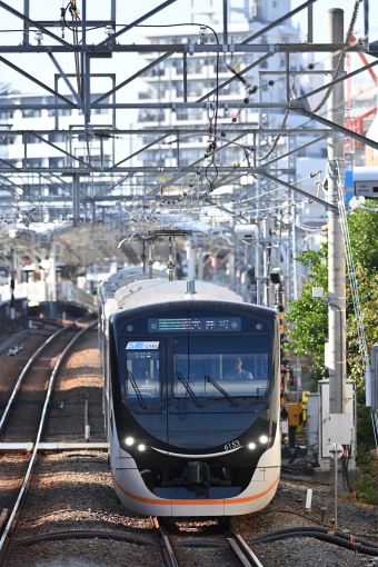 東急電鉄 6153 (東急6020系) 車両ガイド | レイルラボ(RailLab)