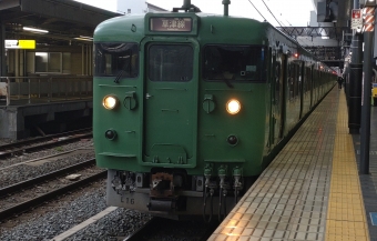 JR西日本 クハ111形 クハ111-7702 鉄道フォト・写真 by 1010さん 京都駅 (JR)：2022年03月20日17時ごろ