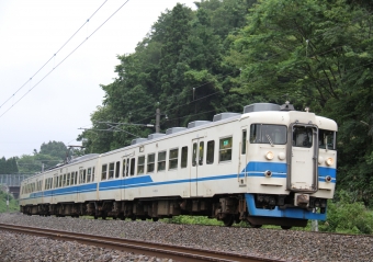 JR西日本 国鉄413系電車 クハ412-3 鉄道フォト・写真 by Kazoo8021さん 倶利伽羅駅 (IRいしかわ)：2011年06月18日08時ごろ