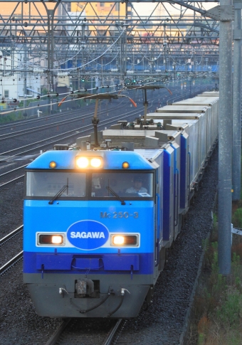 JR貨物 Mc250形 Mc250-3 鉄道フォト・写真 by Kazoo8021さん 戸塚駅 (JR)：2020年06月20日04時ごろ