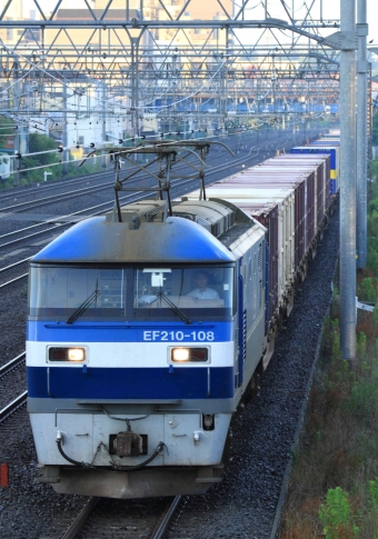 JR貨物 EF210形 EF210-108 鉄道フォト・写真 by Kazoo8021さん 戸塚駅 (JR)：2020年06月20日05時ごろ