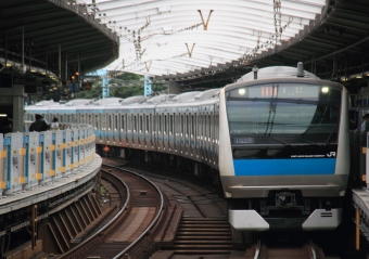 JR東日本 クハE233形 クハE233-1046 鉄道フォト・写真 by Kazoo8021さん 関内駅 (JR)：2022年09月17日13時ごろ