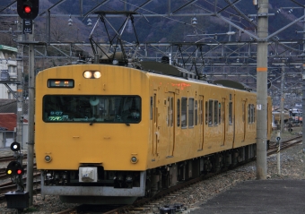 JR西日本 クモハ114形 クモハ114-1196 鉄道フォト・写真 by Kazoo8021さん 新見駅：2023年01月22日16時ごろ