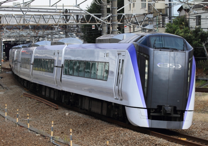 JR東日本 クハE352形 スーパーあずさ(特急) クハE352-1 鉄道フォト・写真 by Kazoo8021さん 立川駅：2019年04月21日14時ごろ