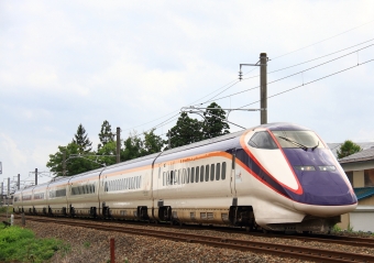 JR東日本 E322形(M2c) つばさ(新幹線) E322-1005 鉄道フォト・写真 by Kazoo8021さん 新庄駅：2018年08月25日13時ごろ