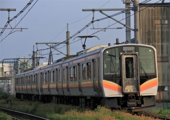 JR東日本 クモハE129形 クモハE129-115 鉄道フォト・写真 by Kazoo8021さん 亀田駅：2016年05月27日17時ごろ