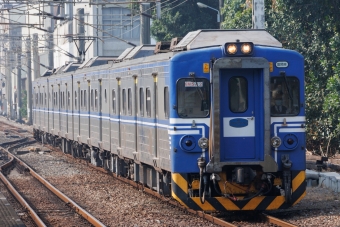 台湾鉄路管理局EMU500型電車 EM542 鉄道フォト・写真 by Kazoo8021さん ：2024年03月16日08時ごろ