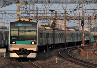 JR東日本 クハE232形 クハE232-2013 鉄道フォト・写真 by Kazoo8021さん 金町駅：2013年08月14日17時ごろ
