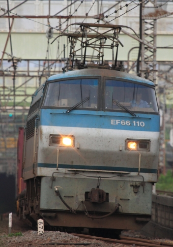 JR貨物 国鉄EF66形電気機関車 EF66 110 鉄道フォト・写真 by Kazoo8021さん 花月総持寺駅：2013年07月06日05時ごろ