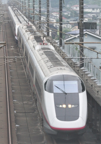 JR東日本 E322形(M2c) E322-4 鉄道フォト・写真 by Kazoo8021さん 片岡駅：2012年07月15日08時ごろ
