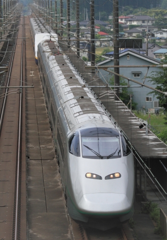 JR東日本 E322形(M2c) つばさ(新幹線) E322-2004 鉄道フォト・写真 by Kazoo8021さん 片岡駅：2012年06月23日08時ごろ