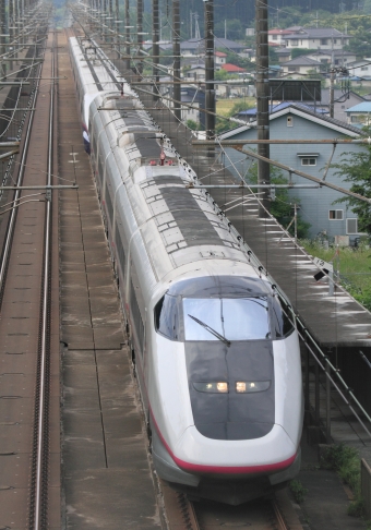 JR東日本 E322形(M2c) E322-3 鉄道フォト・写真 by Kazoo8021さん 片岡駅：2012年06月23日09時ごろ