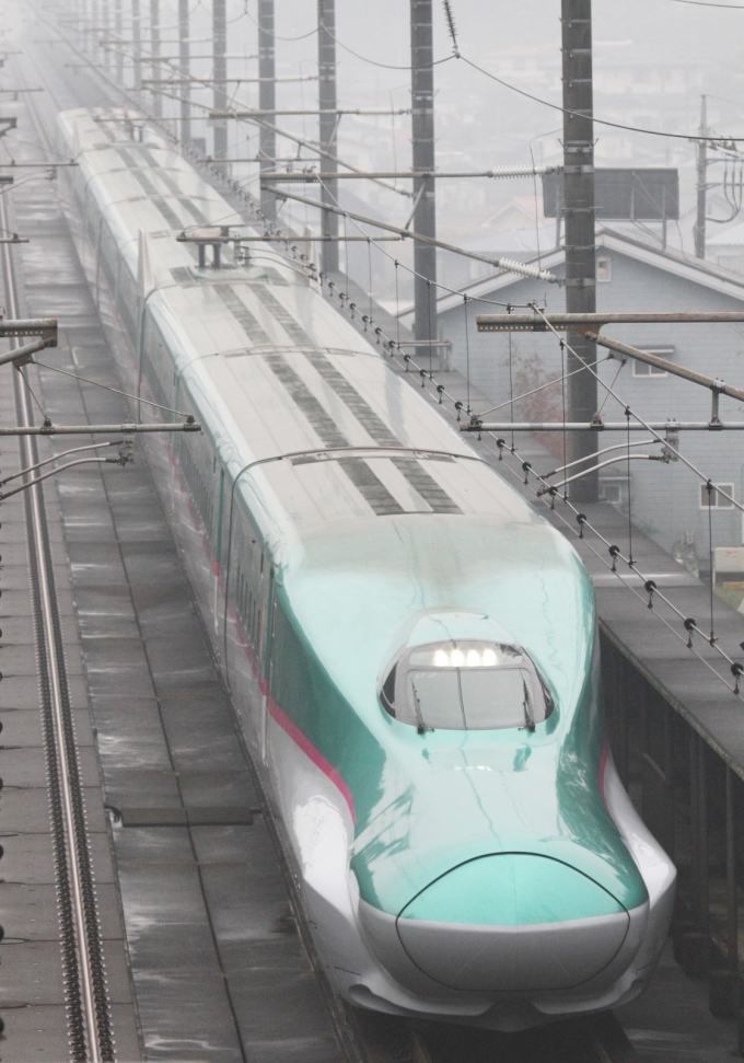 JR東日本 E514形(Tsc) はやぶさ(新幹線) E514-2 鉄道フォト・写真 by Kazoo8021さん 片岡駅：2011年11月06日09時ごろ