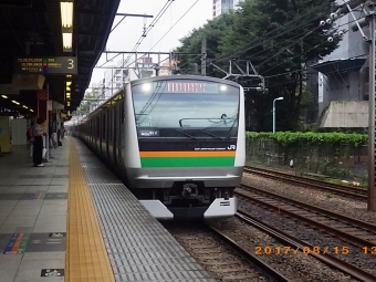 JR東日本 E233系 鉄道フォト・写真 by よし04さん 渋谷駅 (JR)：2017年08月15日13時ごろ