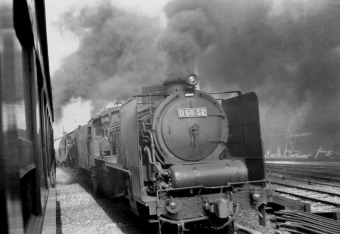 国鉄D60形蒸気機関車 D6052 鉄道フォト・写真 by tsubame0215さん 筑前山家駅：1971年06月04日00時ごろ